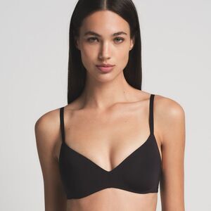 NWT Skims‎ wireless form push up plunge bra onyx size 34dddd